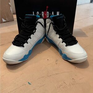 Men’s 10.5 Air Jordan 9 Retro “Powder Blue”